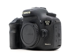 Canon EOS 7D Mark II