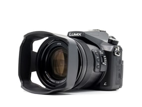 Panasonic Lumix DMC-FZ2000