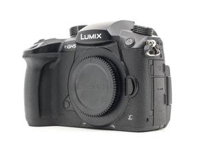 Panasonic Lumix DMC-GH5