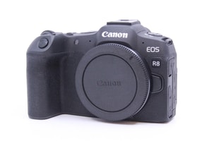 Canon EOS R8