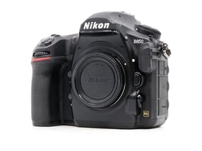 Nikon D850