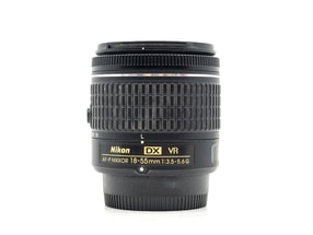 Nikon AF-P DX Nikkor 18-55mm f/3.5-5.6G VR