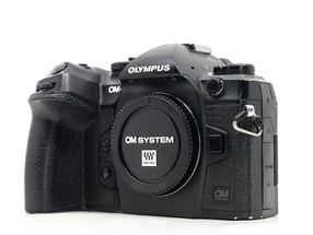 OM SYSTEM OM-1
