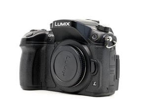 Panasonic Lumix DMC-GH4