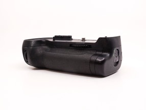 Nikon MB-D12 Battery Grip