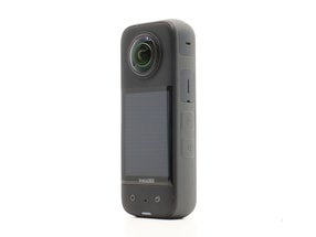 Insta360 X3