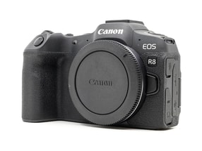 Canon EOS R8
