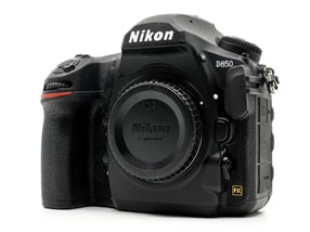 Nikon D850