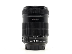 Canon EF-S 18-135mm f/3.5-5.6 IS