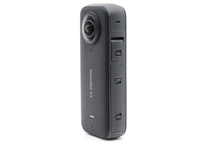 Insta360 X3