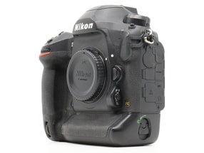 Nikon D6