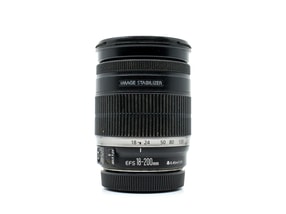 Canon EF-S 18-200mm f/3.5-5.6 IS