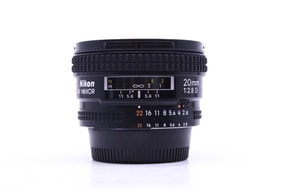 Nikon AF Nikkor 20mm f/2.8D
