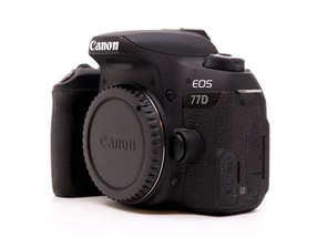 Canon EOS 77D