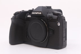 Olympus OM-D E-M1 Mark II