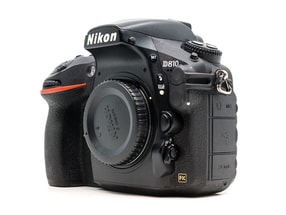 Nikon D810