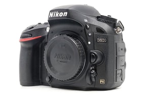 Nikon D600