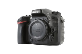 Nikon D7100