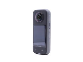 Insta360 X3