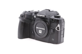 OM SYSTEM OM-1
