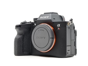 Sony Alpha A7R V