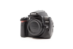 Nikon D5000
