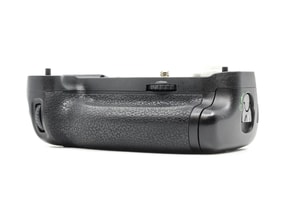 Nikon MB-D16 Battery Grip
