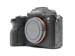 Sony Alpha A7R IV