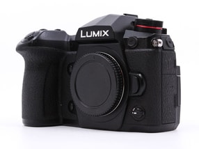 Panasonic Lumix DC-G9