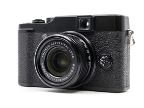 Fujifilm X10