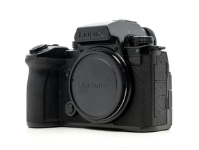 Panasonic Lumix S5 IIX