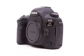 Canon EOS 5D Mark IV