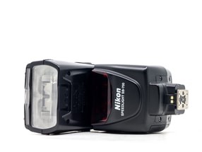 Nikon SB-700 Speedlight