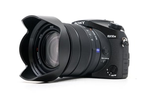 Sony Cyber-shot RX10 Mark IV