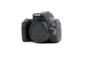 Canon EOS 250D