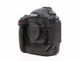 Nikon D5 (Dual XQD)