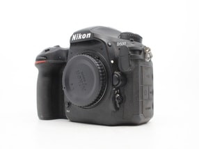 Nikon D500