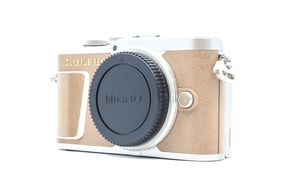Olympus Pen E-PL9