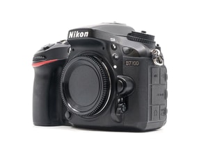Nikon D7100