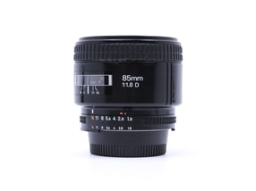 Nikon AF Nikkor 85mm f/1.8D