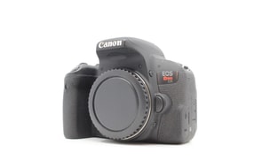 Canon EOS Rebel T7i