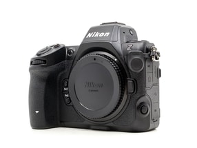 Nikon Z8