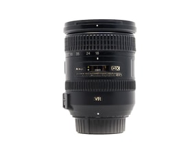Nikon AF-S DX Nikkor 18-200mm f/3.5-5.6G IF-ED VR II