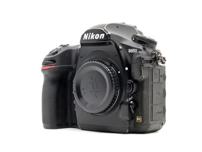 Nikon D850
