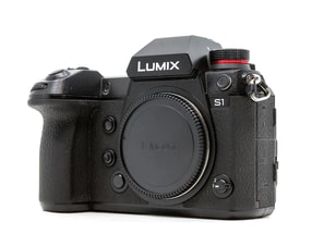 Panasonic Lumix DC-S1