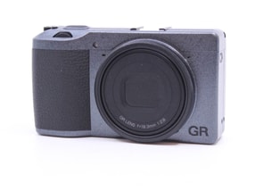 Ricoh GR III