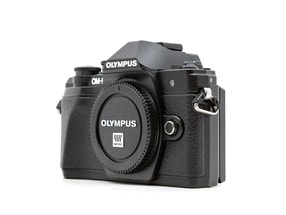 Olympus OM-D E-M10 Mark III