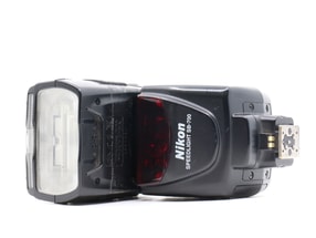 Nikon SB-700 Speedlight
