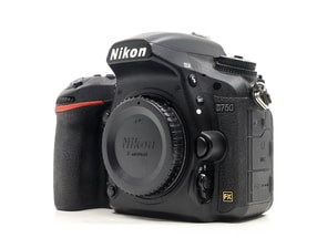Nikon D750