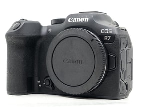 Canon EOS R7